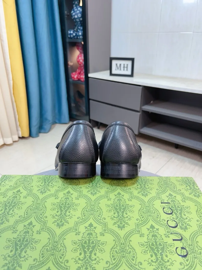 Men's Men's Shoes💰560🌹🌹[GUCCI] Gucci leather shoes are the most popular classic. Synchronized with the official website, the upper is made of Italian first-layer cowhide ➕cowhide lining, with unique brand and unique craftsmanship. Highlighting the hot style of the new year. Stop hesitating, stop wandering, get it now. Number: 38--44